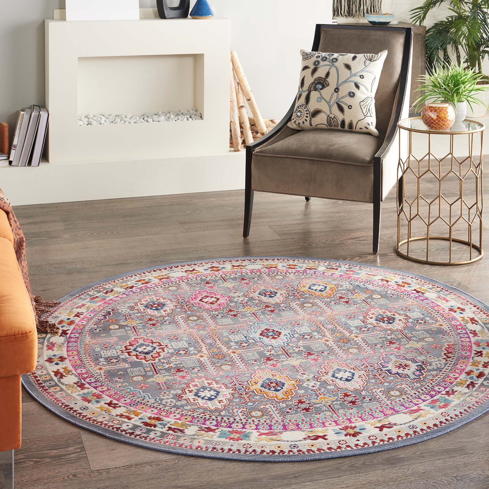 Nourison tapijt Vintage Kashan VKA05 GYMTC GREY MULTICOLOR 6xRND 099446811844 interior 1